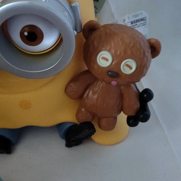 🍿Universal Studios Minions Bob W/ Tim Talking Popcorn Bucket (Turn Sound On) - Picture 4 of 10